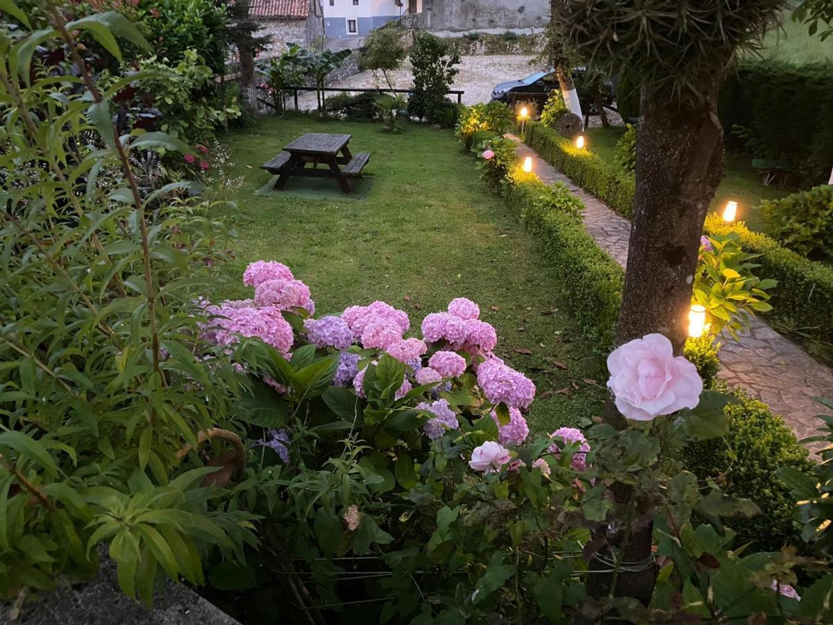 La Casona Del Jou Guest House Ortiguero ภายนอก รูปภาพ