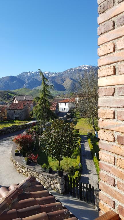 La Casona Del Jou Guest House Ortiguero ภายนอก รูปภาพ